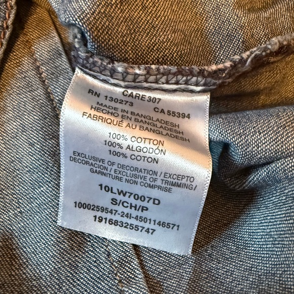 Wrangler Retro Button Down - Picture 6 of 6